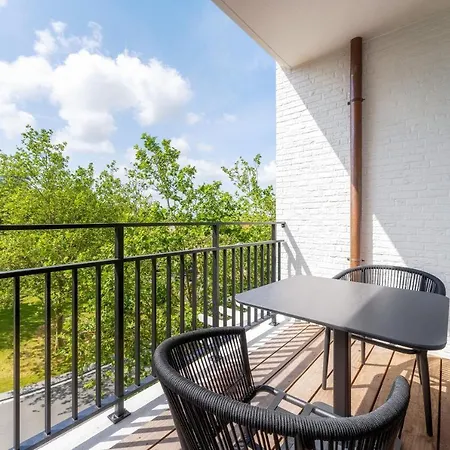 Apartment Zonnig Luxueuze La Coronne Knokke-Heist