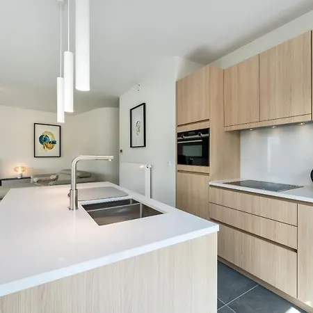 Apartment Zonnig Luxueuze La Coronne Knokke-Heist