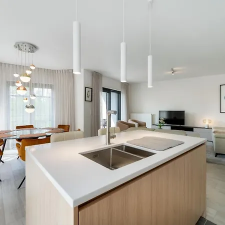 Apartment Zonnig Luxueuze La Coronne Knokke-Heist